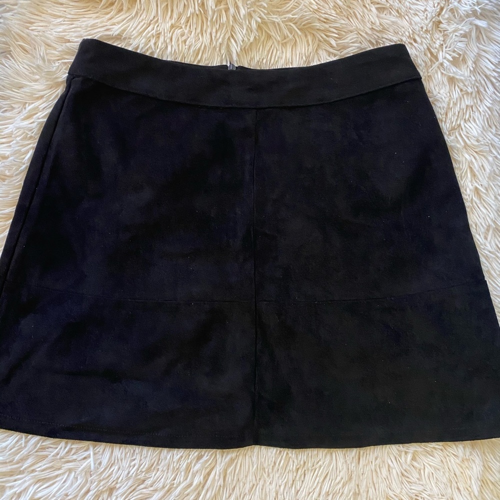 Lulus’s Skirt